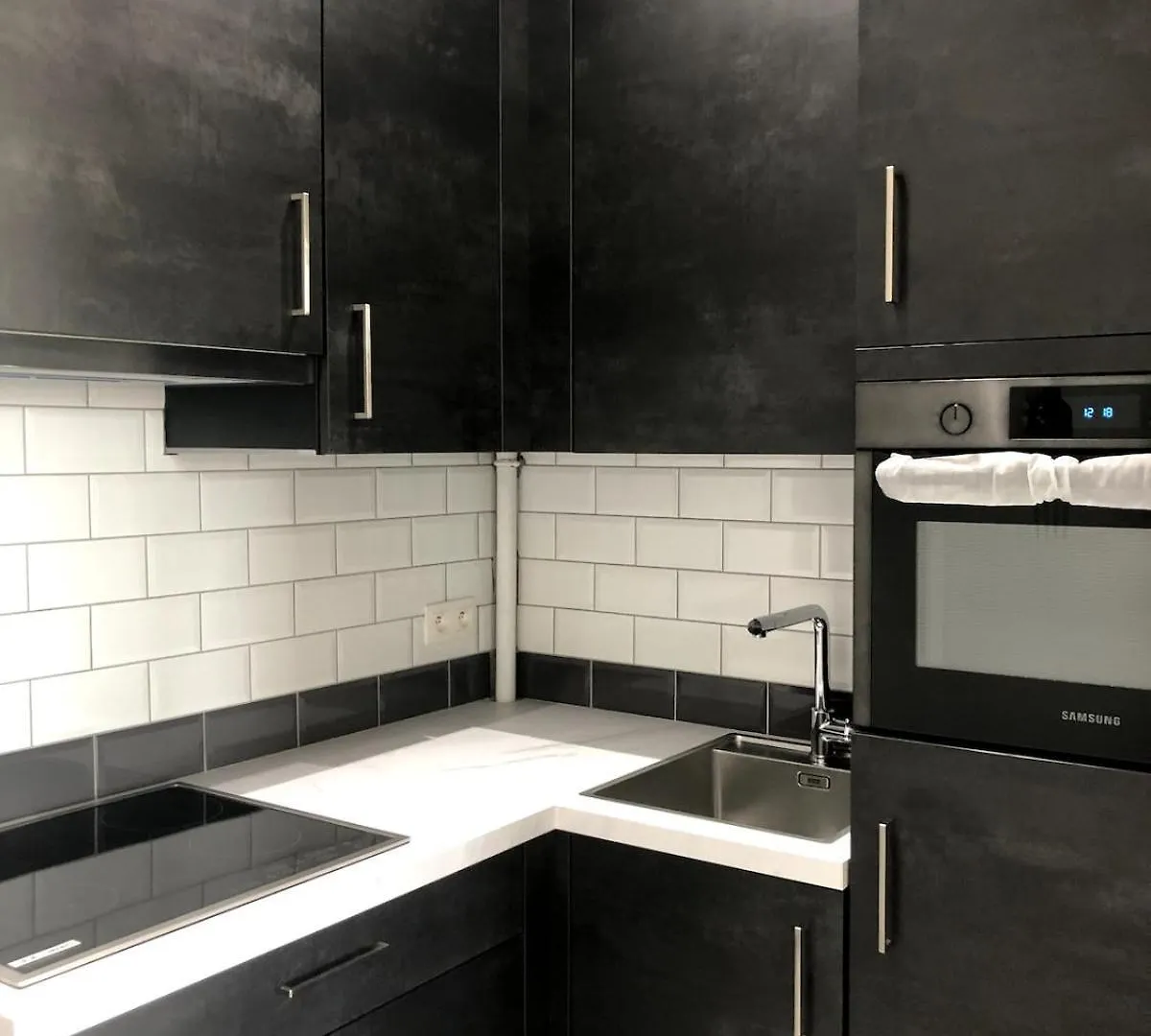 Studio 30 Pied A Terre Брюссель 0*,